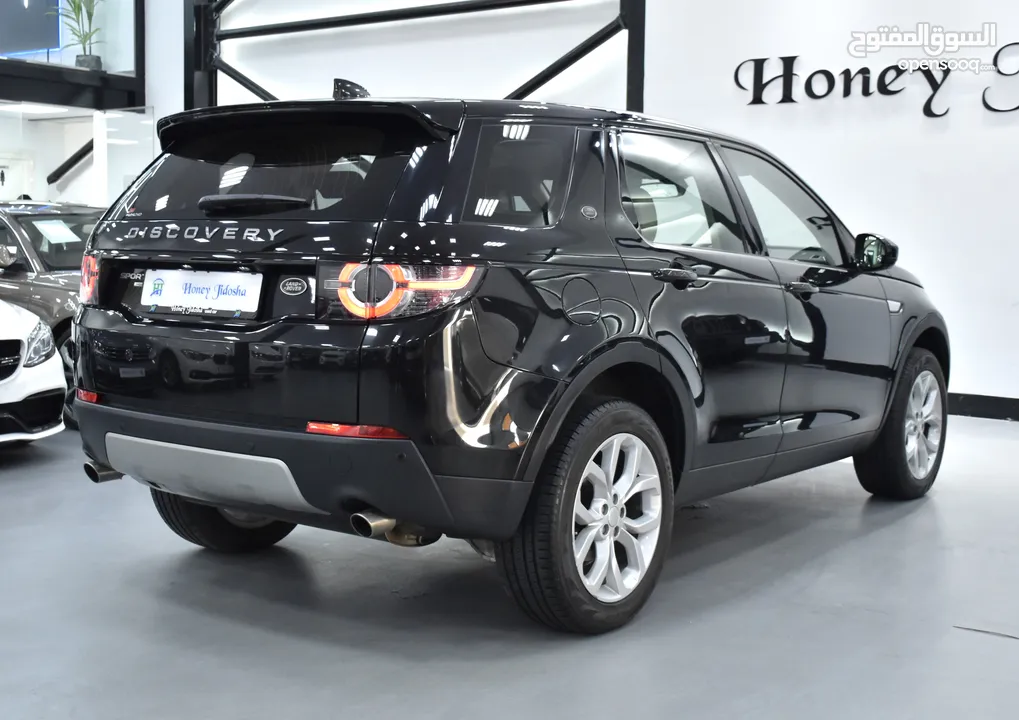 Land Rover Discovery Sport HSE ( 2018 Model ) in Black Color GCC Specs