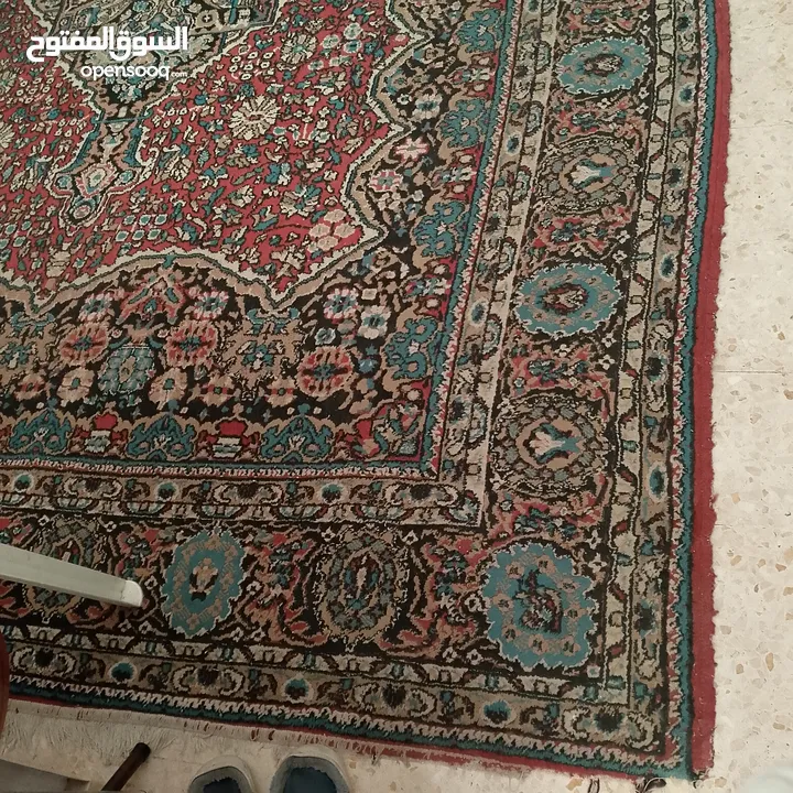 سجاده كبيرة قديمة و لكن أصلية للبيع