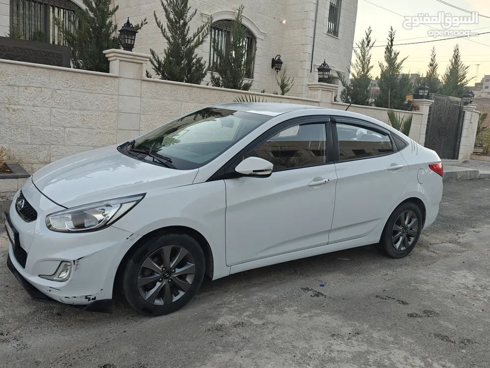هونداي اكسنت 2018 فل اضافات ما عدا الفتحة 4 جيد