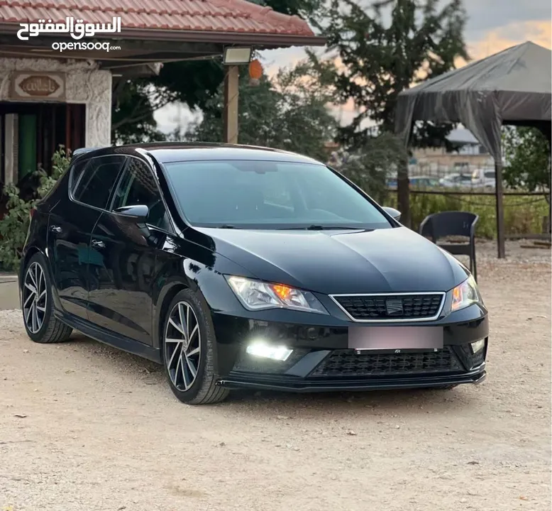 سيات ليون 2018 / جير عادي / السيارة مميزة وبسعر مميز