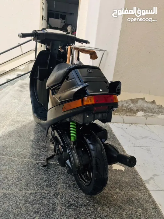 suzuki scooter