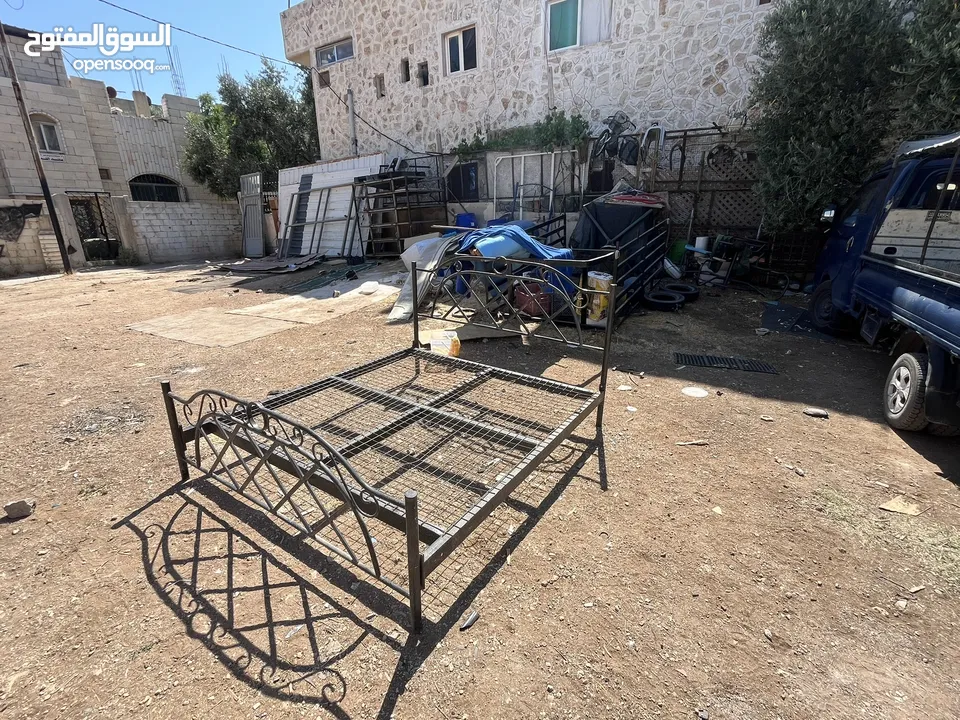 تحت حديد مجوز تفصيل حديد ثقيل تيوبات 4*8 دهان حراري