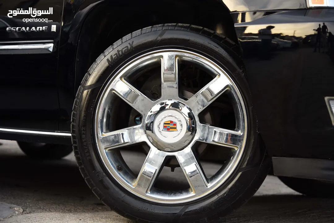 كاديلك سكاليد بلاتينيوم هايبرد بحالة ممتازة Cadillac Escalade Hybrid 2009