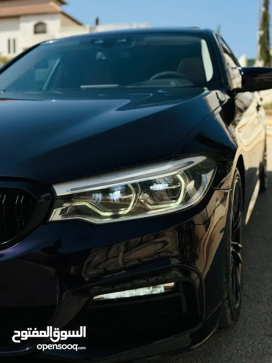 للبيع بي ام 530i بنزين فللل ملغمه 2019 كااشش فرممم
