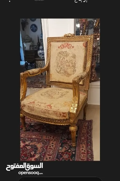 لقطه ،،كرسي فرنسي  عدد2  لويس الخامس عشر زوج ،،  خشب قشرة ورق ذهب فرنسي قديمات  جدا  العمر 120 سنه