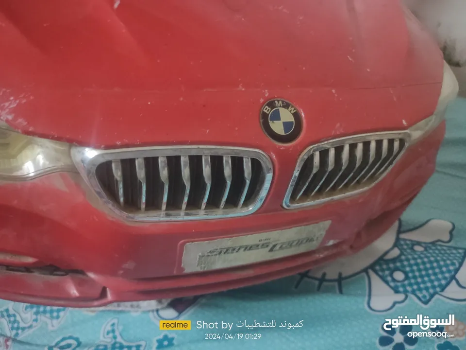 سياره اطفال كبيرة BMWوارد الكويت بحاله جيده