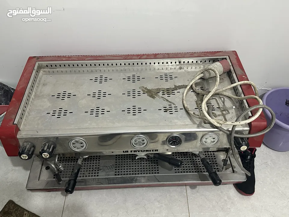 ماكينة اسبرسو ثلاث عيون 3 فاز