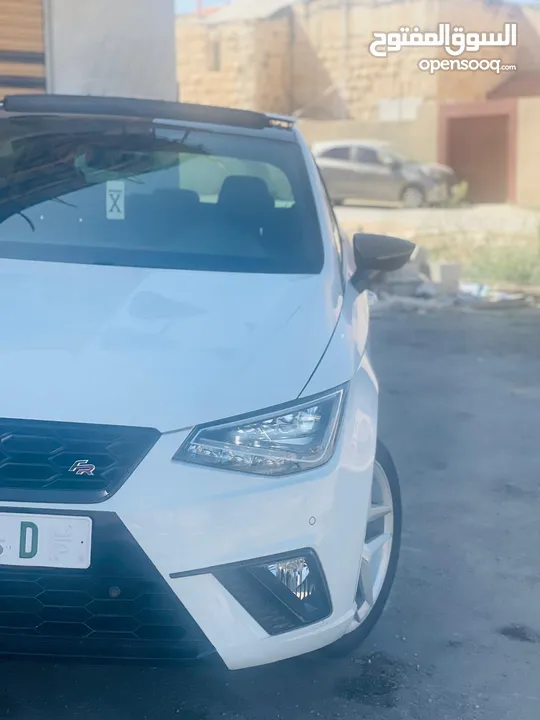 سيت إبيزا إف آر