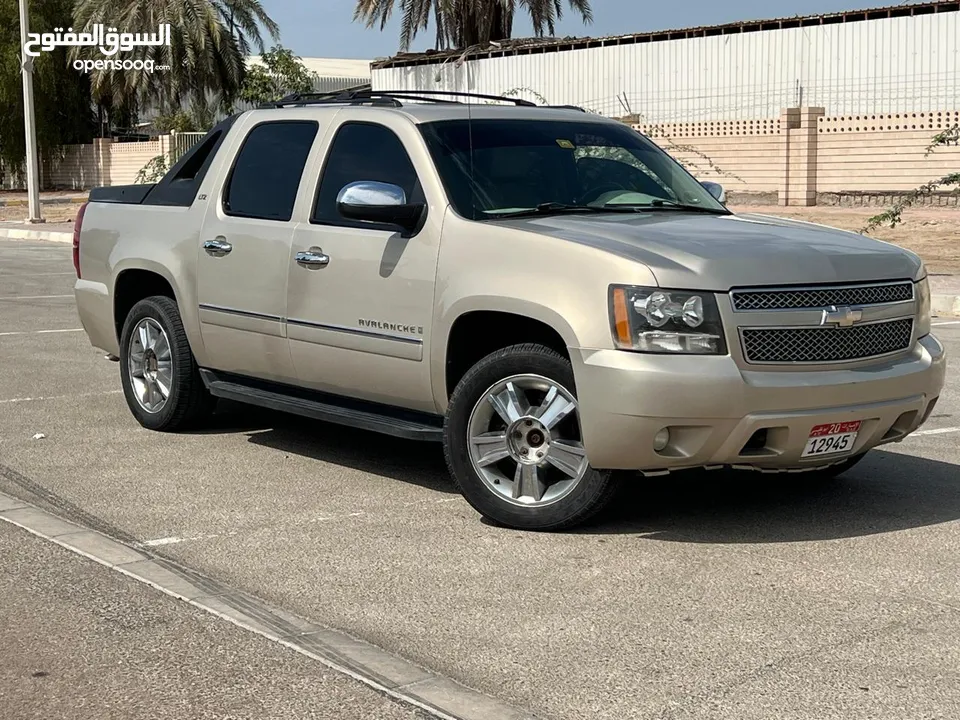 CHEVROLET AVALANCHE LTZ V8 GCC