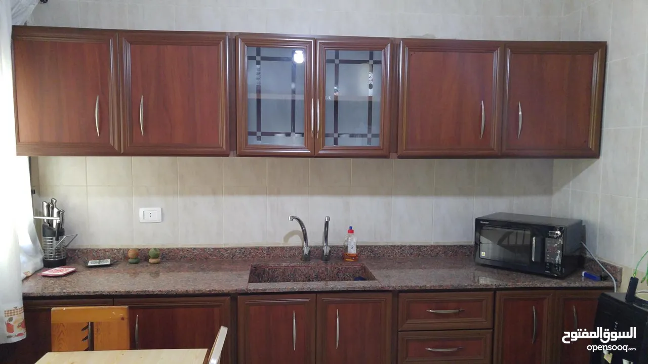 Fully furnished 3/2 bedroom apartment in a very quiet street  شقة مفروشة في شارع هاديء