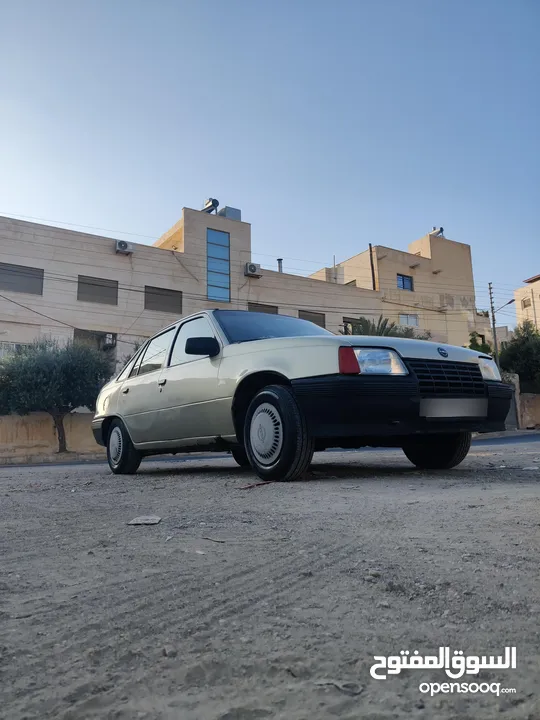 اوبل كاديت 1988 للبيع