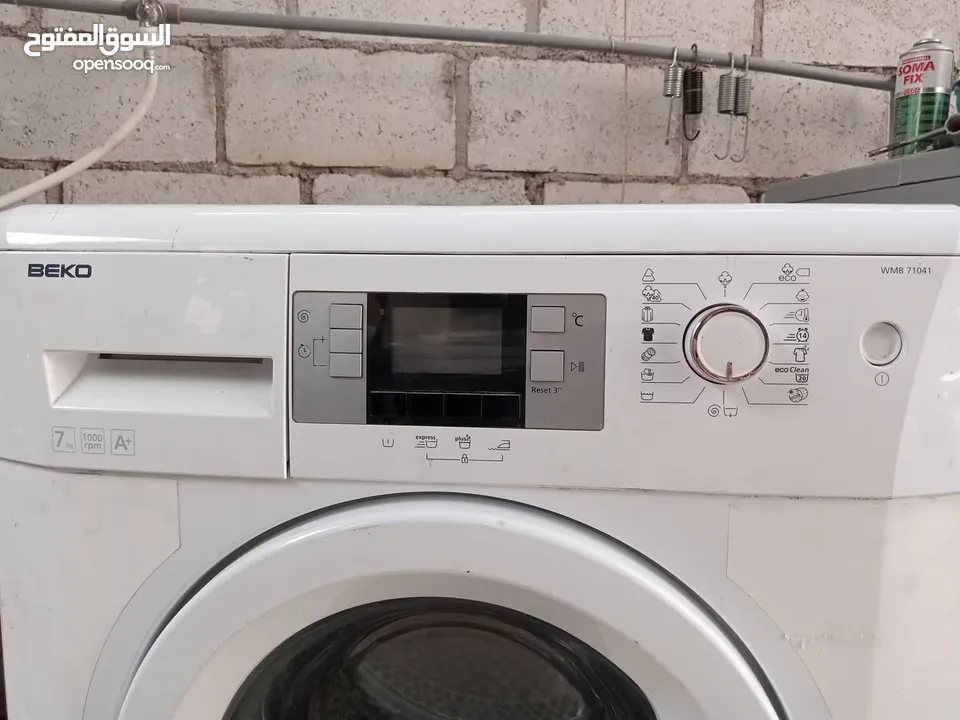 غسالة بيكو بحالة جيدة جدا جدا وسعر حرق فقط 65 دينار