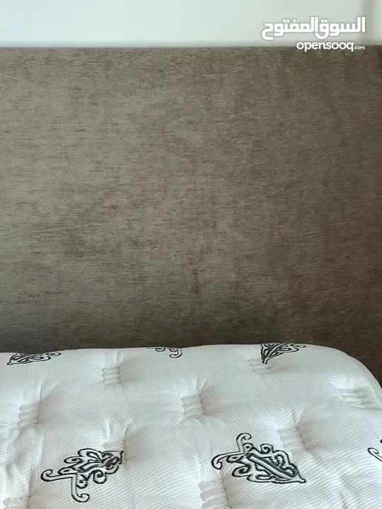 USA hotel bed mattress and head board