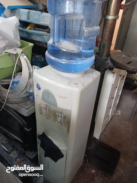 محددة مجهزة بالكامل بموقع مميز
