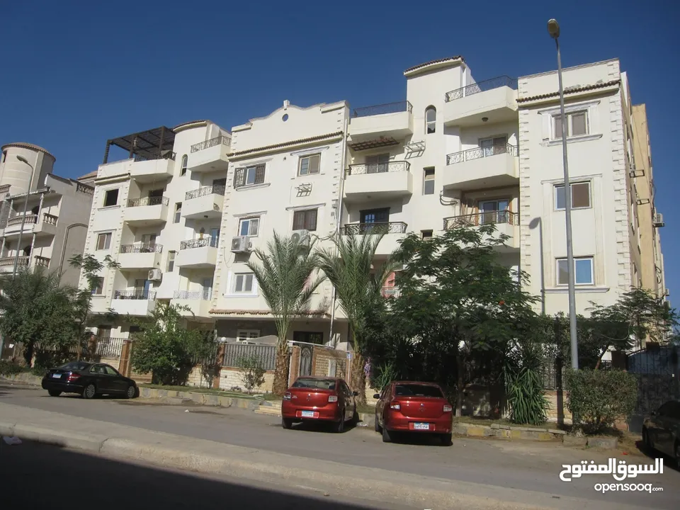 شقة الترا سوبر لوكس الحي الثامن الشيخ زايد