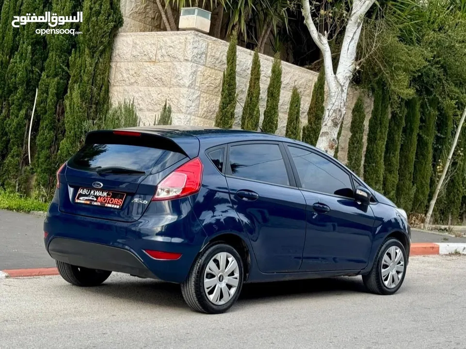 ‏Ford Fiesta 2015 ، اوتوماتيكك ، مطور 1600 فحص ممتاز تخلو من الحوادث ، بوية الشركة  Abu kwaik Motors