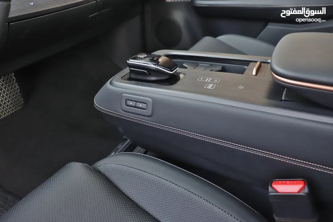 NISSAN AIRYA نيسان اريا كهربائيه 2022 كفالة مجموعة بسطامي والصاحب 3 سنوات او 100000كم