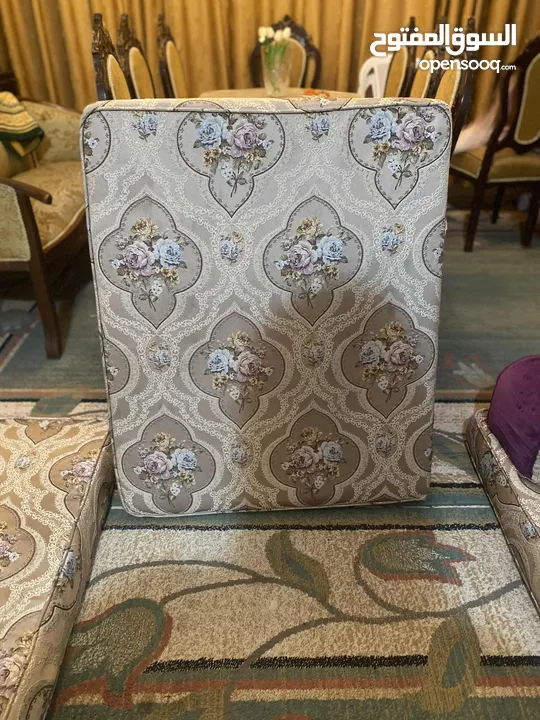 مجلس عربي للبيع
