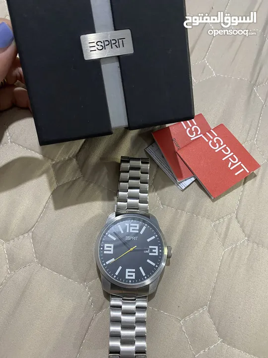 ساعه Esprit
