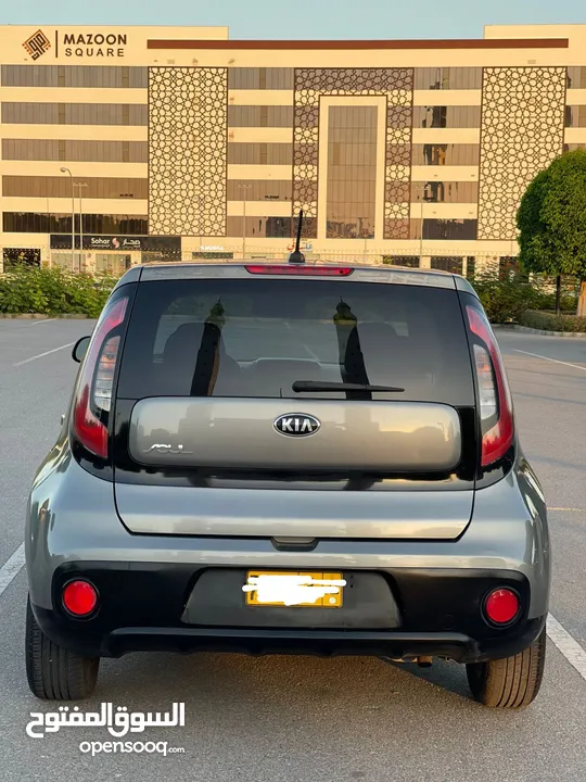 kia soul  a good car  have Bluetooth