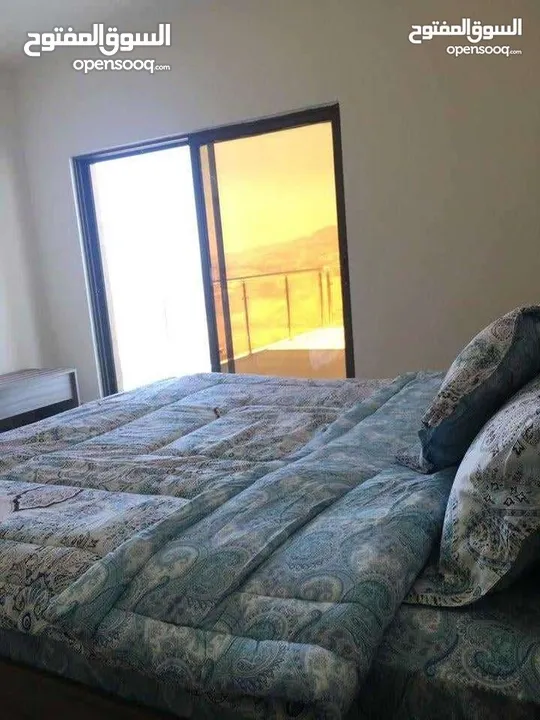 شاليه حديث للبيع جرش جبة المصطبة مطلة على السد مع مسبح