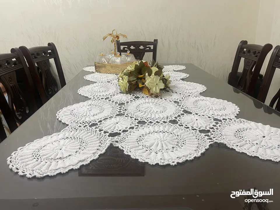 طاولة سفرة ثمانية مقاعد خشب