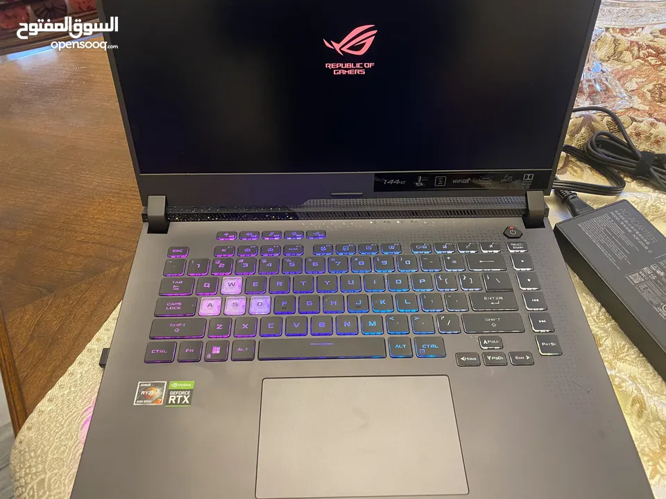 ASUS ROG Strix G513RC (G513RC-ES73)
