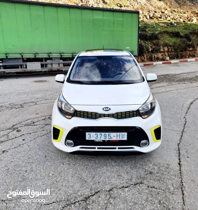 كيا بيكانتو 2018  GT فل اضافات فتحة سقف