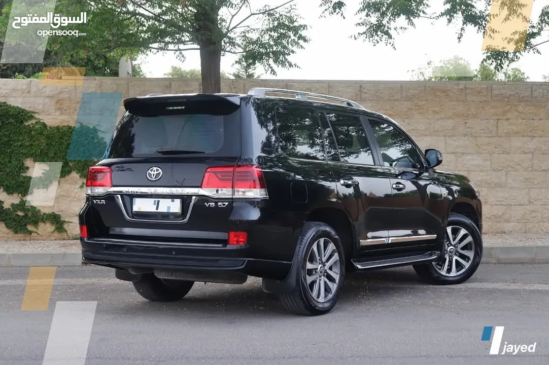 Land cruiserتويوتا لاند كروزر v8-5.7