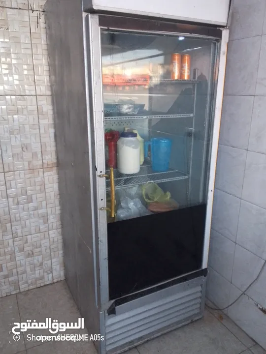 عده مطعم مستعمله للبيع كامله