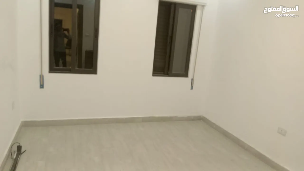 شقة لايحار