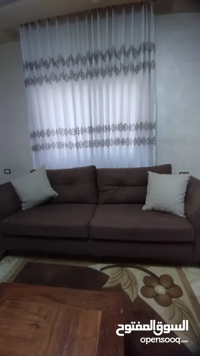 غرفة ضيوف كنب امريكي راقي  7 مقاعد مع طاولات مصري زان بسعررر حرررررق