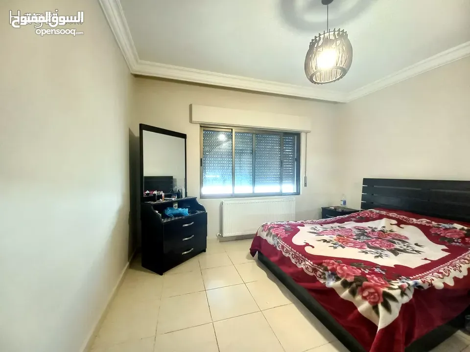 شقة مفروشة للإيجار في الرابية  ( Property 33446 ) سنوي فقط