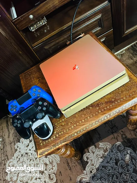 Playstation 4 Slim  بلاستيشن 4 مهكر