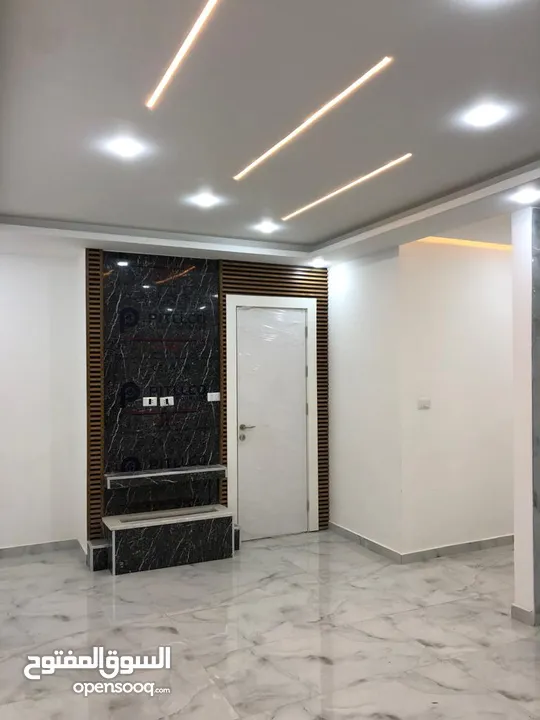 شقق مميزة باجمل مناطق البنيات خلف شارع الحرية منطقة فلل هادئة قرب جميع الخدمات بأسعار مغرية