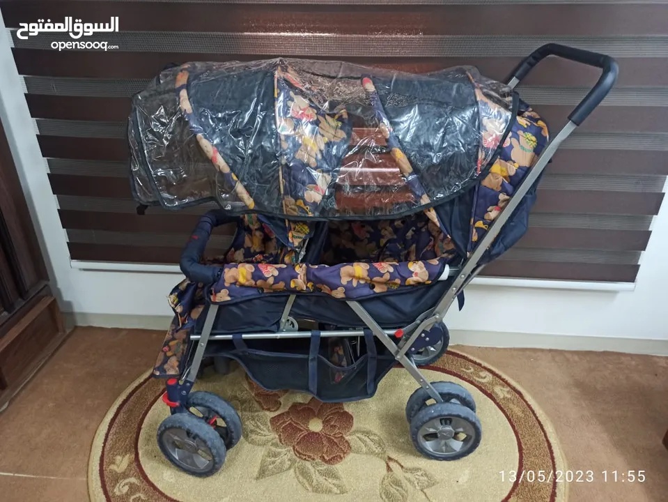 عربانة اطفال توأم : مستلزمات أطفال عربايات اطفال مستعمل : بغداد بسماية  (223485790)