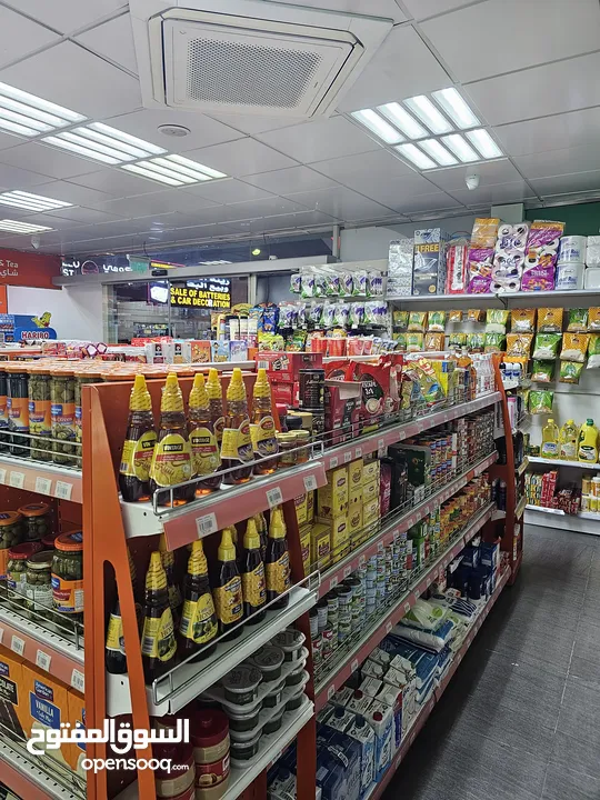 محل بقالة سوبرماركت للبيع Grocery store supermarket for sale