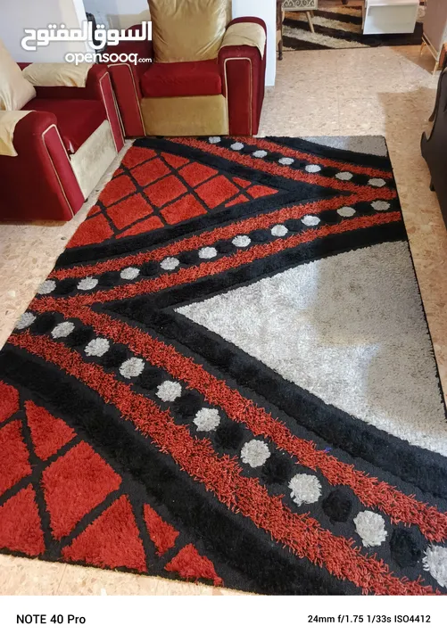 كنب للبيع مع سجاده