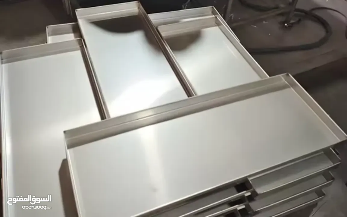 صواني أفران للمطاعم والمخابز