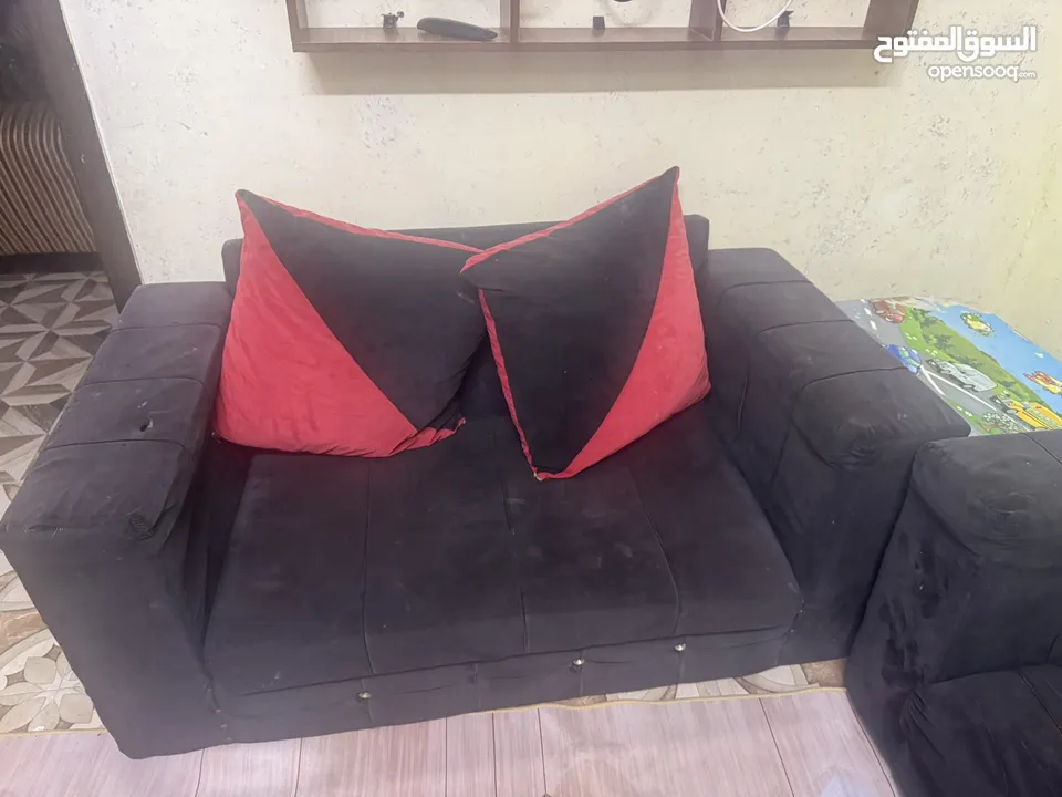 طقم كنب بحاله جيده