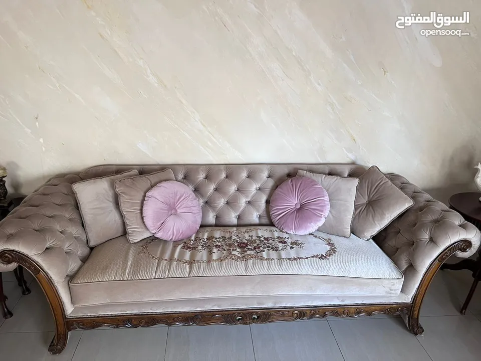 اثاث غرفة ضيوف للبيع