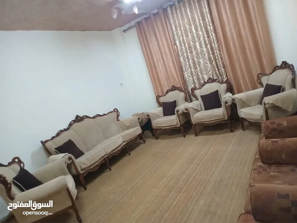 كنب خشب زان لون بيج اسفنج دالوب  سبع مقاعد