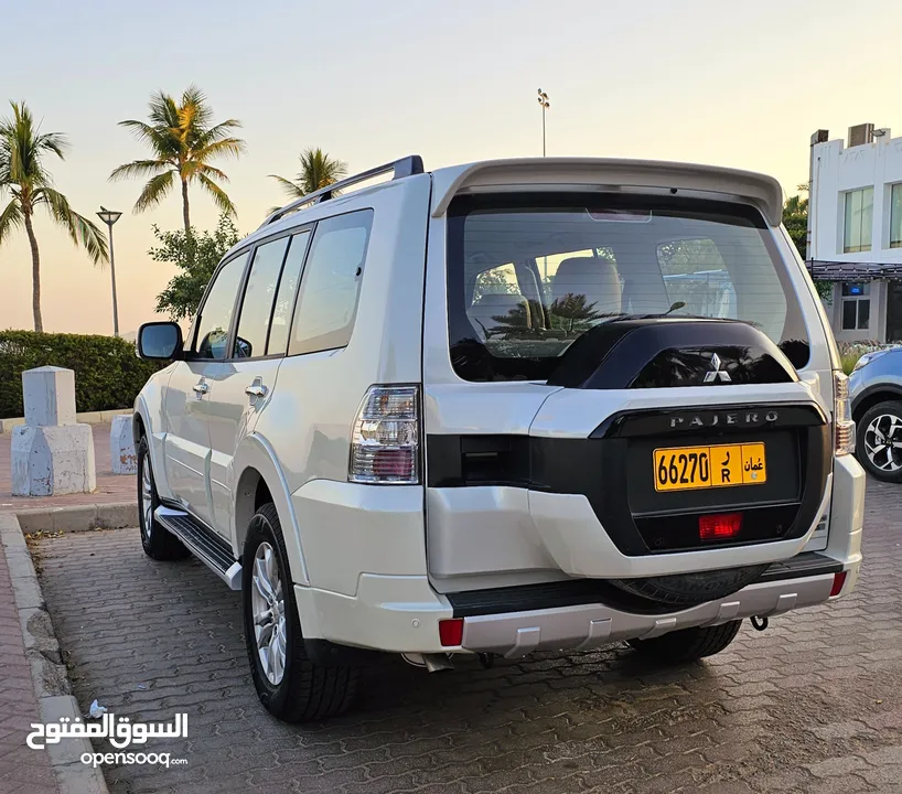 pajero 2017 eng 3.8 in excellent condition