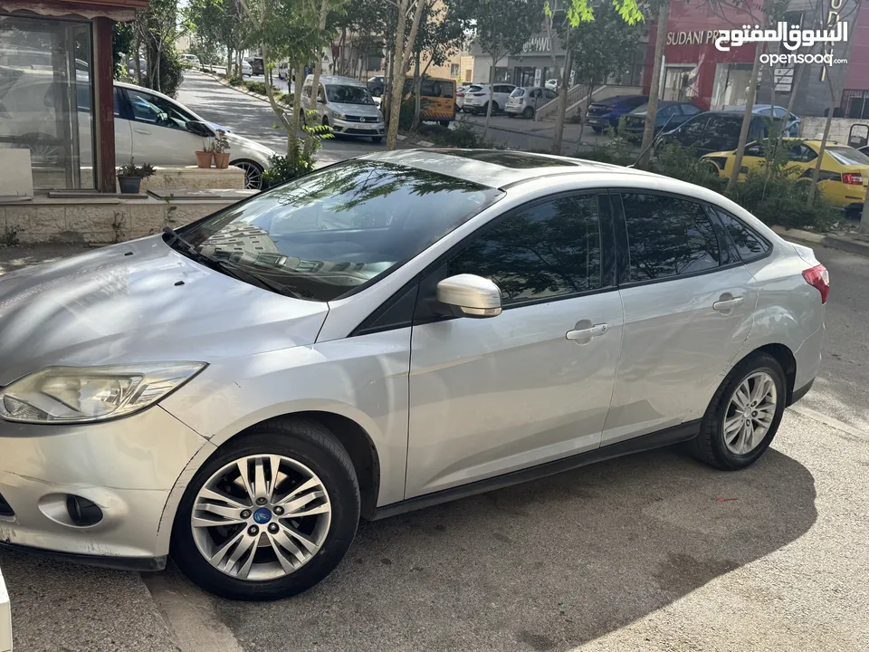 فورد فوكس 2015 فل إضافات للبيع 1600 بنزين