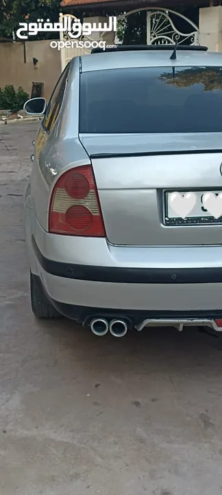 باسات 2002 للبيع
