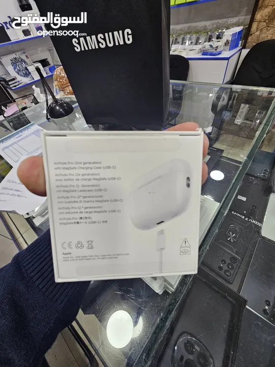 Air pods 2 pro جديد بسعر مميز جدا C مش العادي