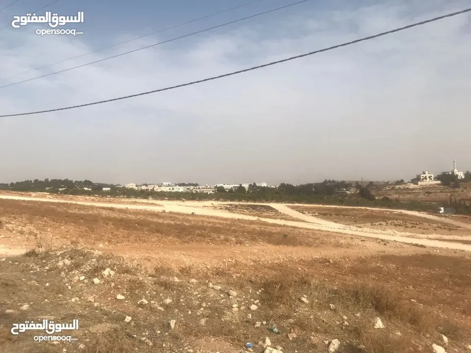 أرض 844م للبيع بالأقساط ضمن مشروع أراضي الحمرا عمان ناعور ام القطين