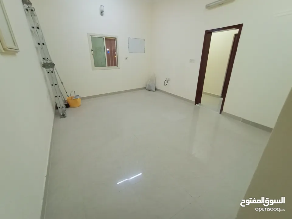 Studio flat for Rent in Qurraya Janabiya H-way