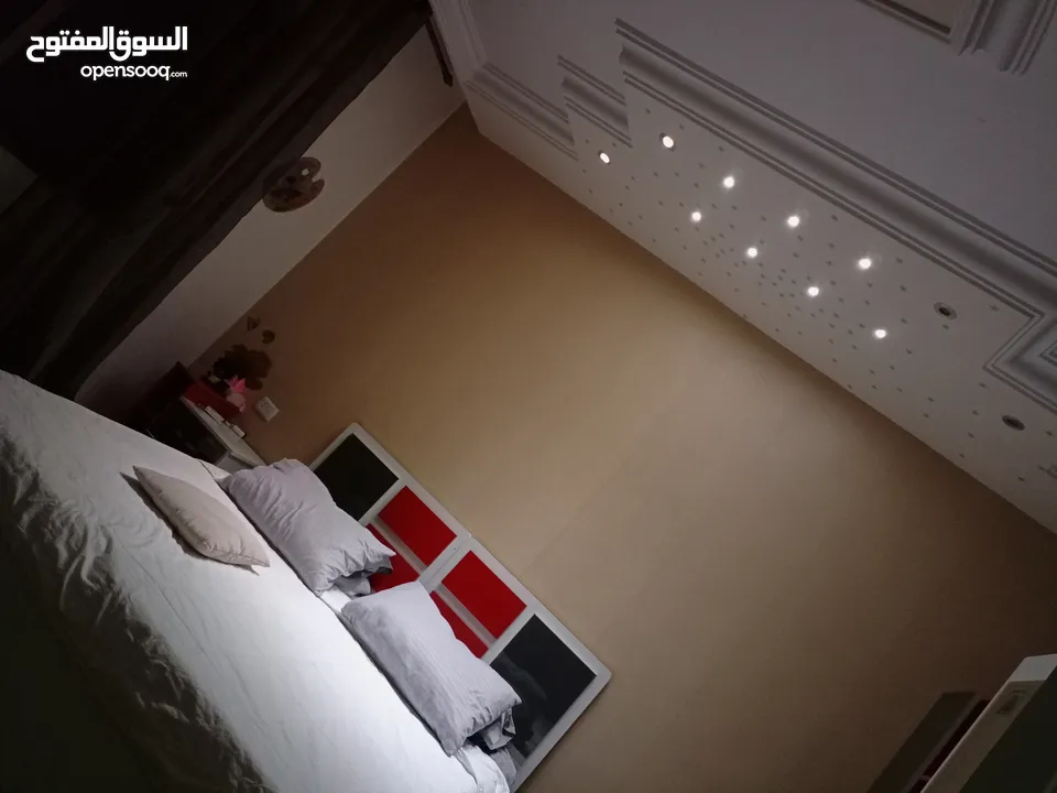 شقة ديلوكس أرضيه للبيع طبربور ( من المالك )