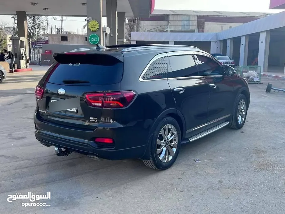 كيا سورينتو 2019 جي تي لاين كامل اضافات والمواصفات